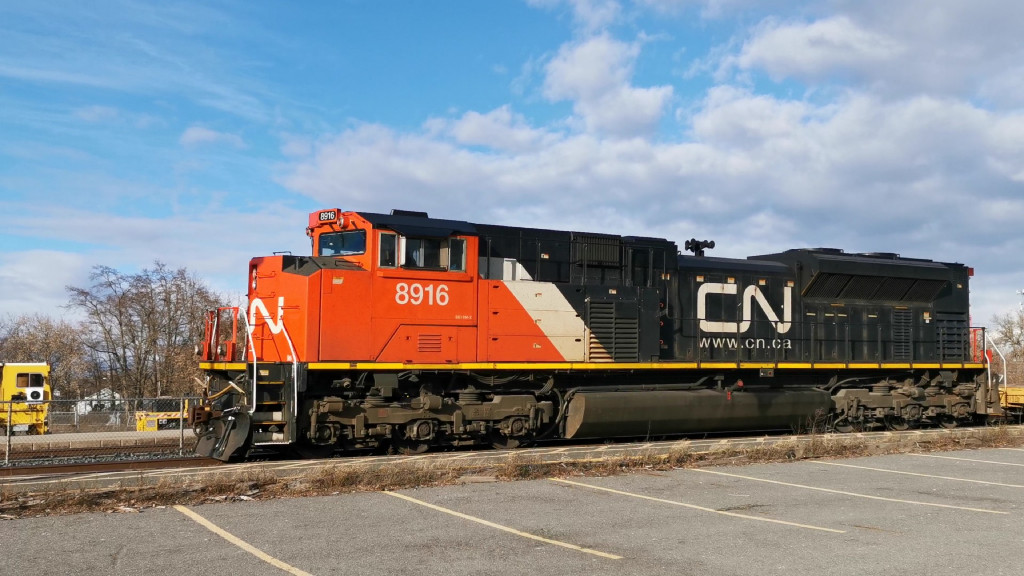 CN 8916